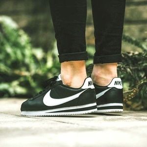 Nike DISCOUNT with bundle Air Cortez Classic Black